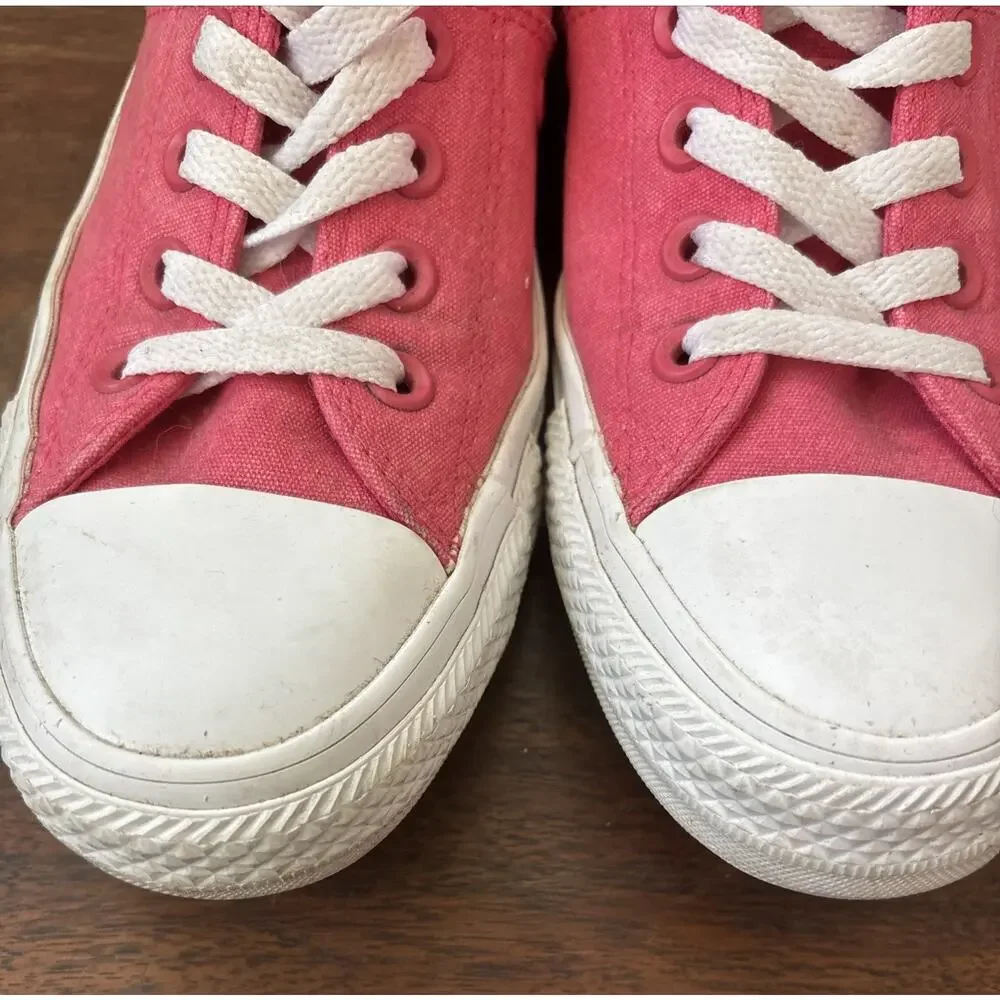 Converse Canvas Pink Coral All Star Chuck Taylor Low US Size 8 Athleisure Summer